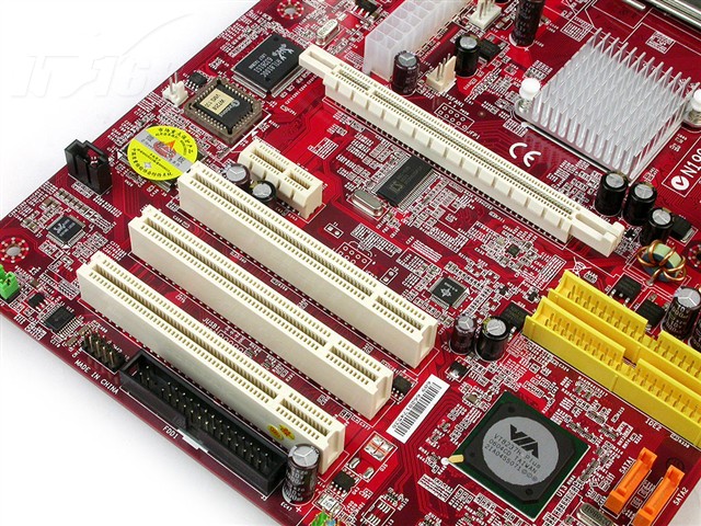 点击查看下一张MSI PT890 Neo-V主板图片