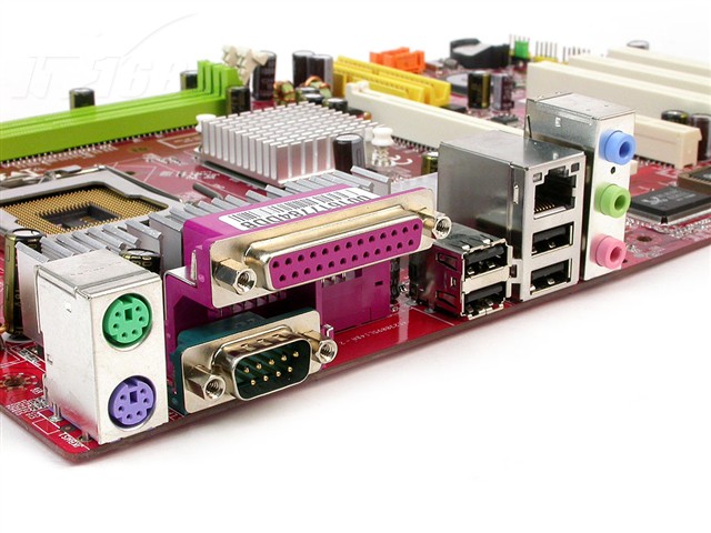 MSI PT890 Neo-V主板图片