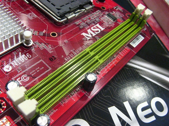 MSI PT890 Neo-V主板图片