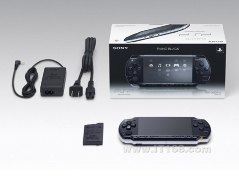 点击查看下一张SONY PSP2000(钢琴黑)游戏设备图片