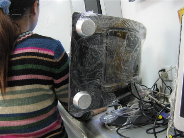 点击查看下一张飞利浦 190G6液晶显示器图片