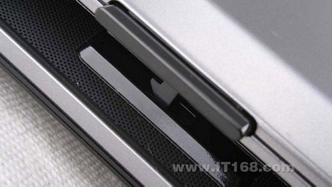 点击查看下一张富士通 LifeBook N6410(2.16GHz/2048M/320G)笔记本图片