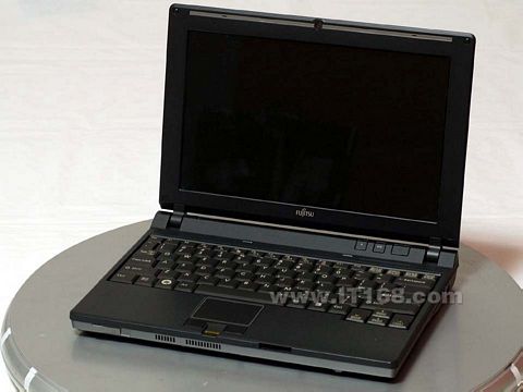 点击查看下一张富士通 LifeBook P7230(AC010S0D1黑)笔记本图片