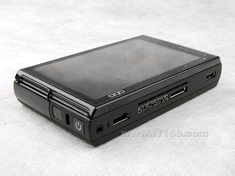 点击查看下一张OQO Model 02(领袖版3G+)笔记本图片