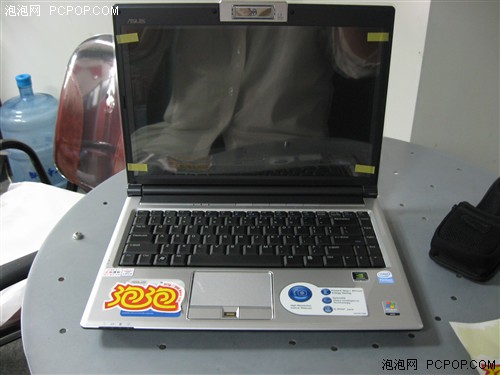点击查看下一张华硕 F8H52SV-SL笔记本图片