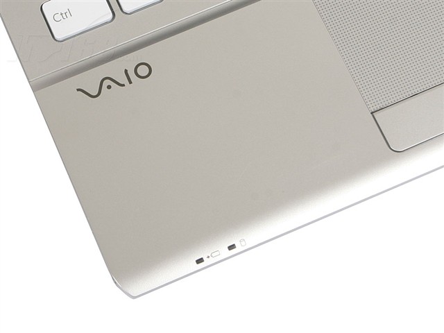 点击查看下一张SONY VGN-SR18/Q笔记本图片