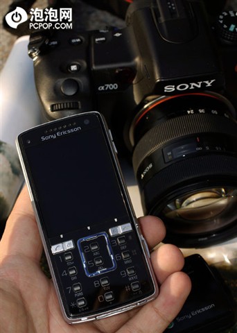点击查看下一张索尼爱立信 K858c手机图片