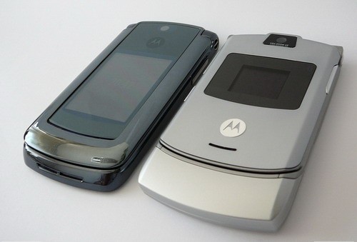 MOTO RAZR V8手机图片