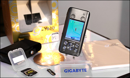 点击查看下一张技嘉 g-YoYo手机图片