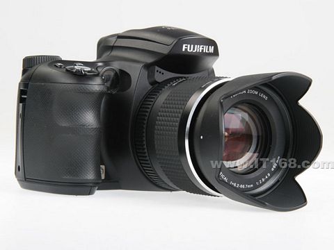 点击查看下一张富士 FinePix S6500fd数码相机图片