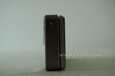 三星 蓝调 i7数码相机图片