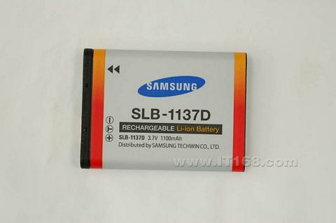 点击查看下一张三星 蓝调 L74 Wide数码相机图片