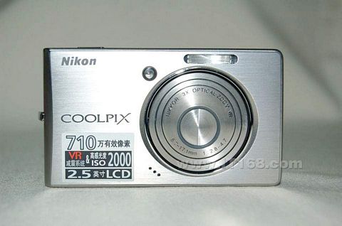点击查看下一张尼康 coolpix S500数码相机图片