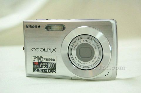 点击查看下一张尼康 coolpix S200数码相机图片