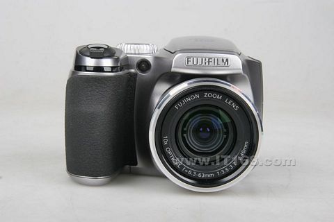 点击查看下一张富士 FinePix S5700数码相机图片