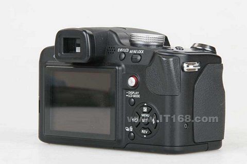 点击查看下一张松下 DMC-FZ18GK数码相机图片