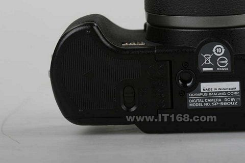 奥林巴斯 SP-560 UltraZoom数码相机图片