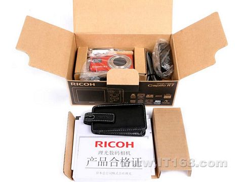 点击查看下一张理光 R7数码相机图片