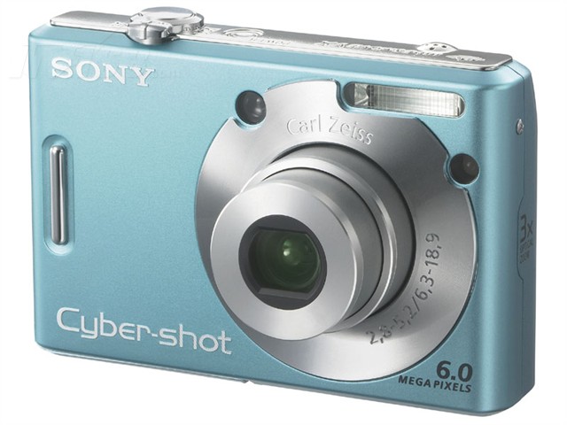 点击查看下一张SONY W30数码相机图片