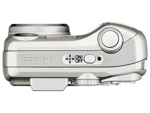 点击查看下一张尼康 Coolpix 2200数码相机图片