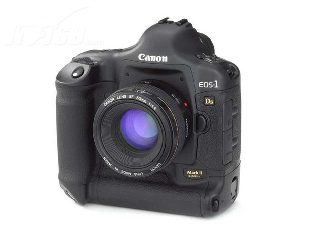 点击查看下一张佳能 EOS 1Ds Mark II数码相机图片