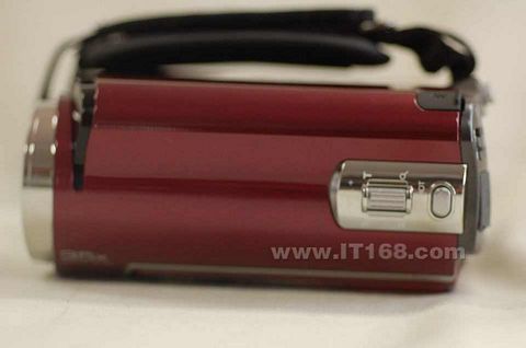 点击查看下一张JVC GZ-MG330AC数码摄像机图片