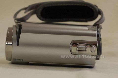JVC GZ-MG330AC数码摄像机图片