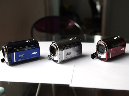 JVC GZ-MG330AC数码摄像机图片
