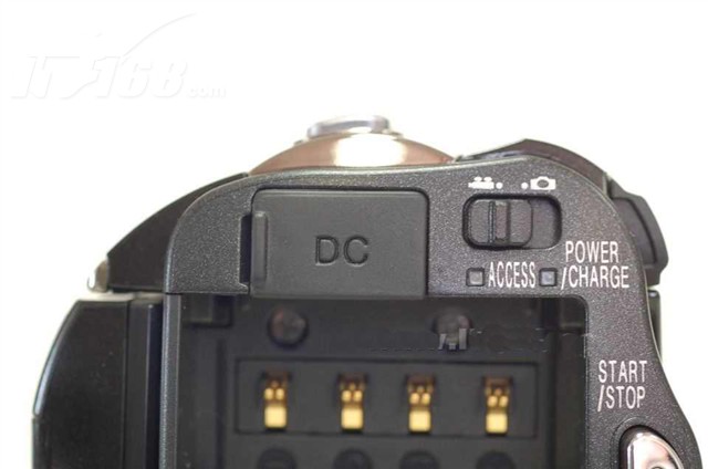 点击查看下一张JVC GZ-MG437AC数码摄像机图片
