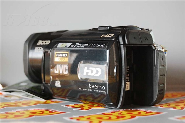 JVC GZ-HD3AC数码摄像机图片