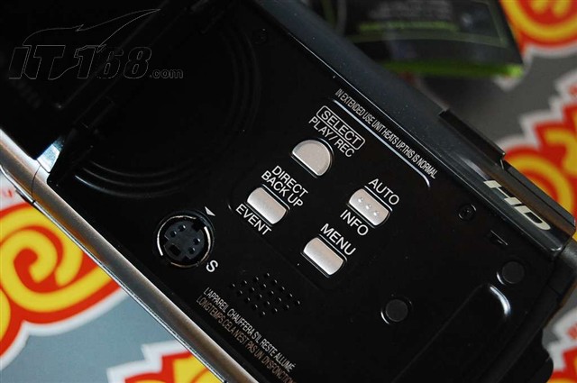 点击查看下一张JVC GZ-HD3AC数码摄像机图片