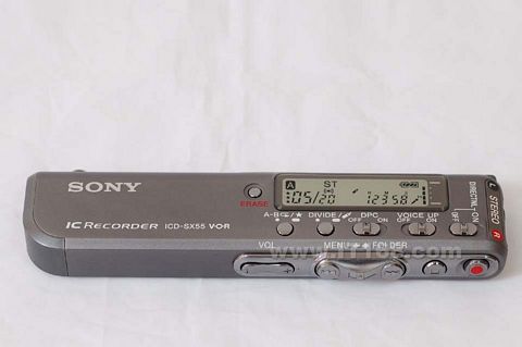 点击查看下一张SONY ICD-SX55数码录音笔图片