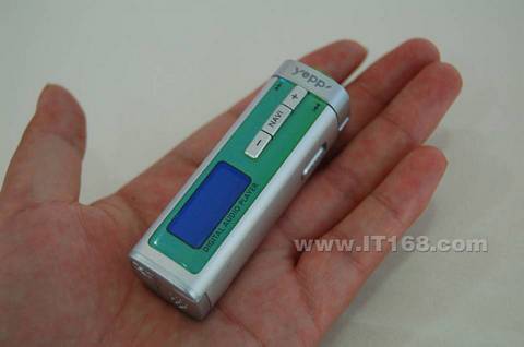 三星 YP-T55(256M)MP3播放器图片