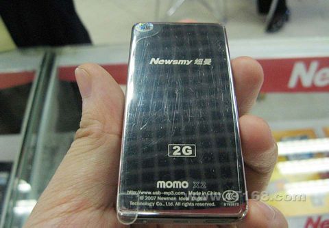 点击查看下一张纽曼 MOMO-X2(1G)MP3播放器图片