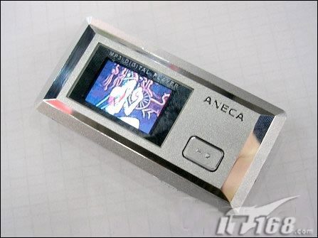 点击查看下一张安耐克 C60(128M)MP3播放器图片