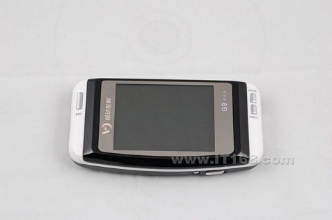 点击查看下一张恒动 G9游戏王(1G)MP4播放器图片
