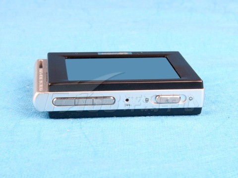 点击查看下一张iAUDIO COWON D2(2G)MP4播放器图片