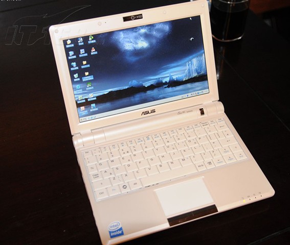 华硕 EeePC 900 20G上网本图片