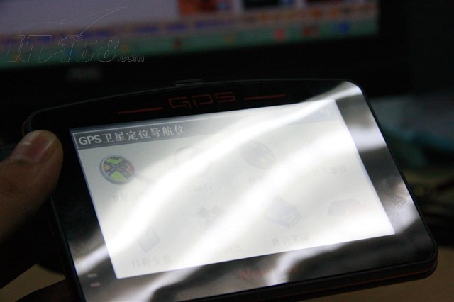 纽曼 Q7GPS设备及软件图片
