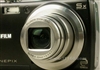 富士FinePix F100 fd