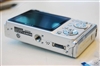 SONY W200
