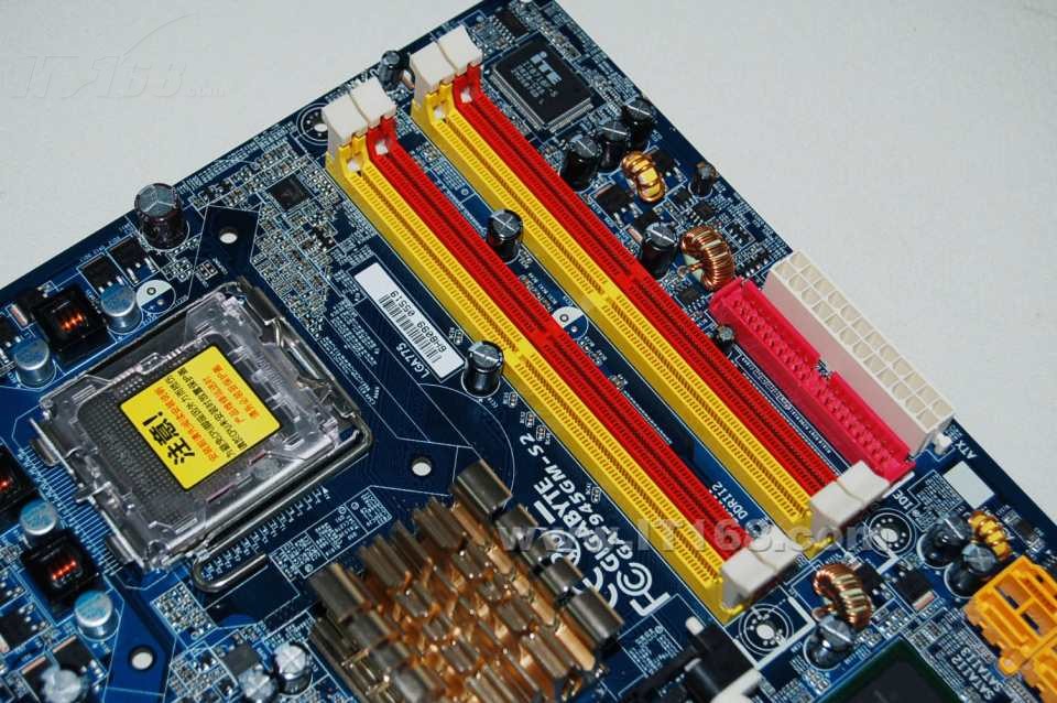 技嘉945gm-s2主板产品图片14