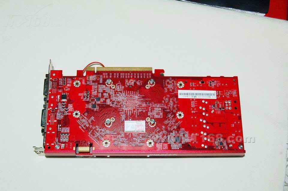 七彩虹逸彩9600gt-gd3 锋影版 hxp(512m)显卡产品图片17