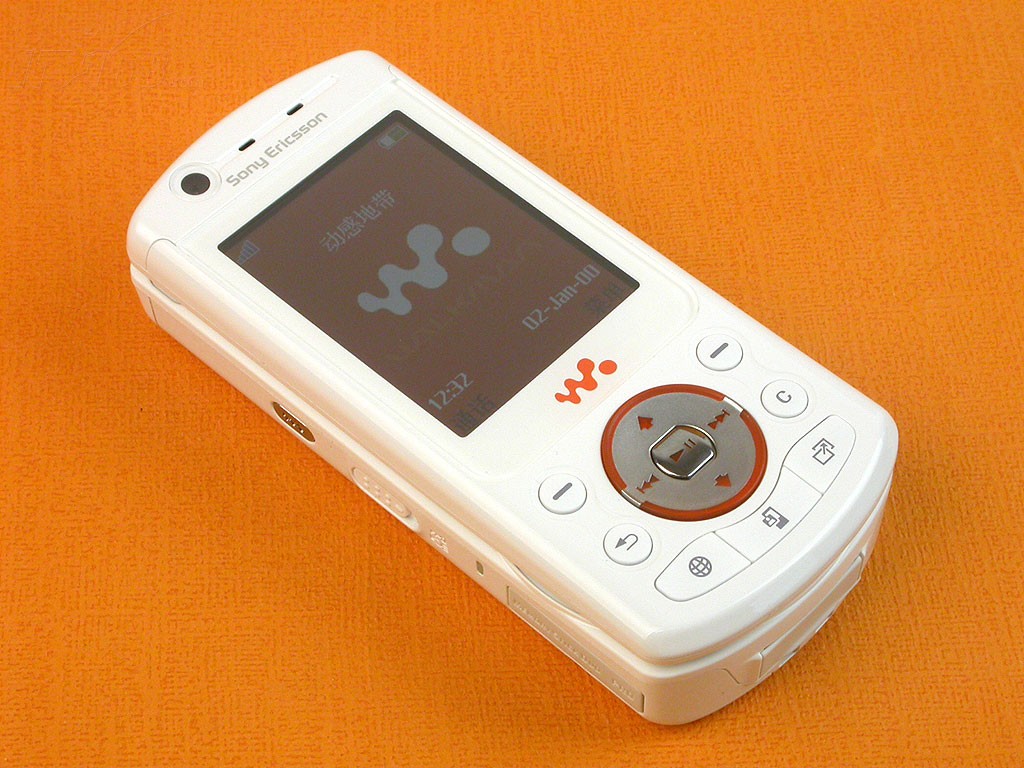 索尼爱立信w900i手机产品图片113