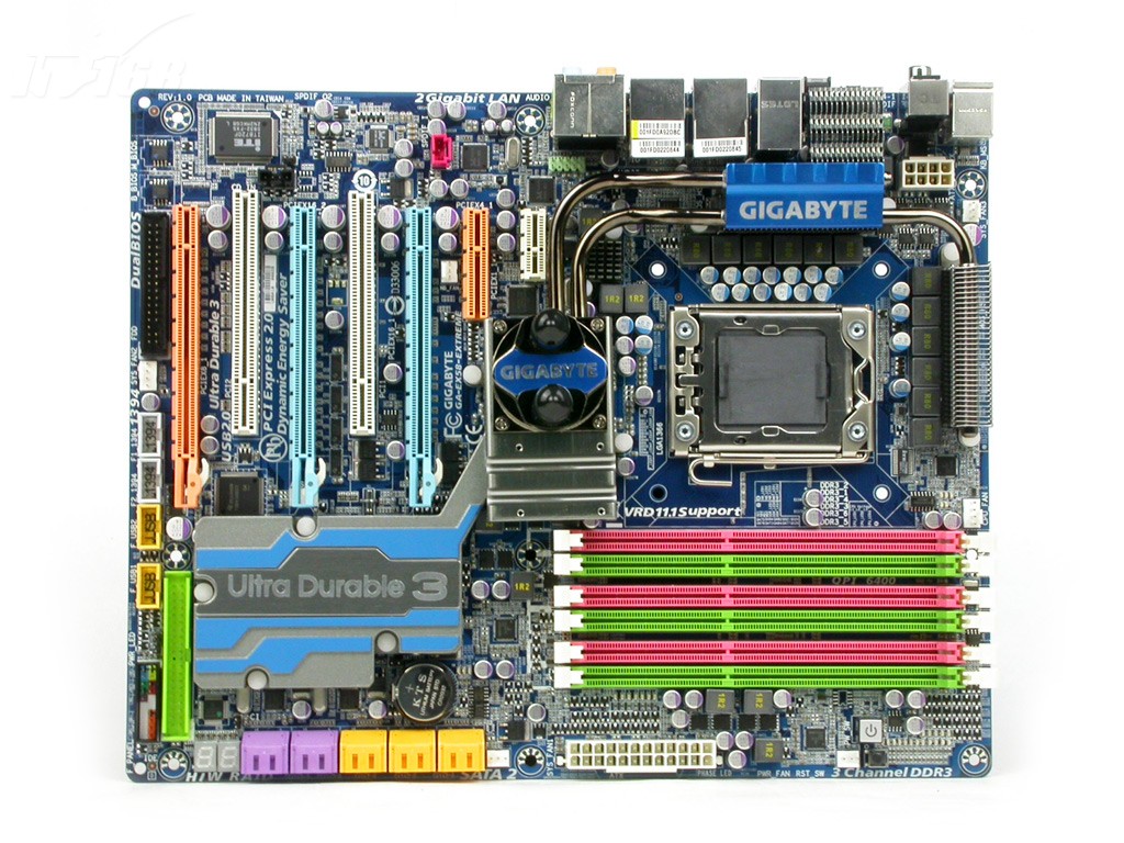 技嘉ga-ex58-extreme外观图片1