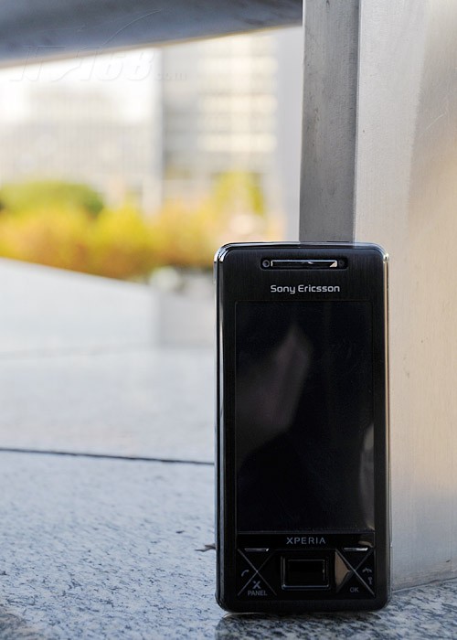 索尼爱立信x1手机产品图片156