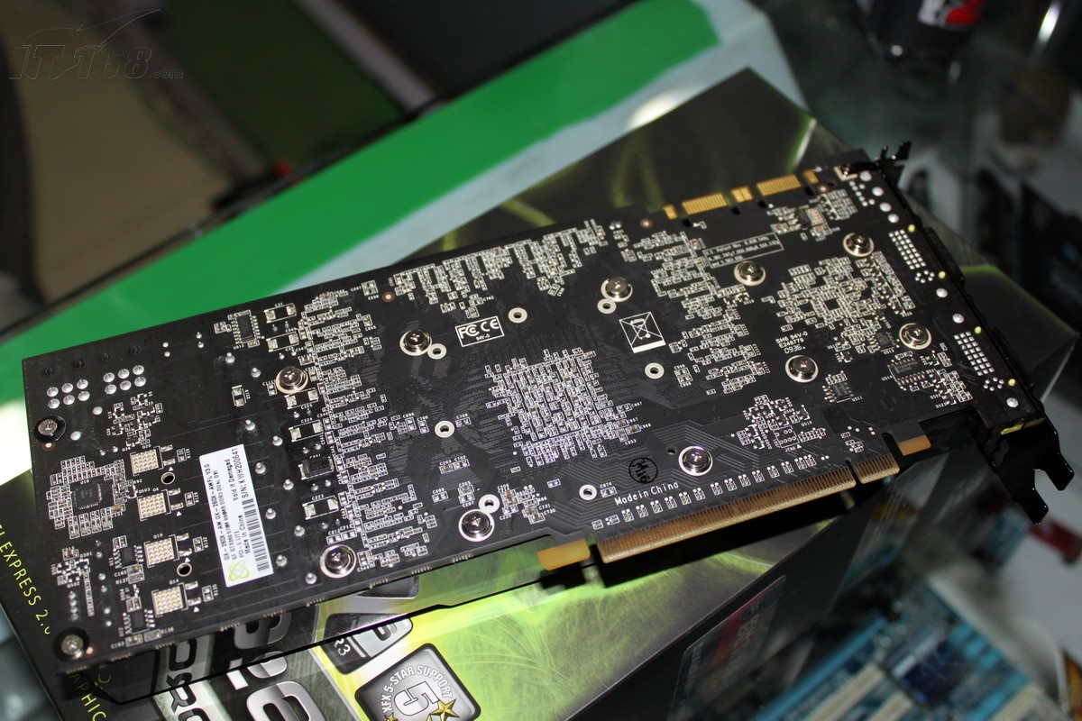 xfx讯景gtx260黑甲版(gx-260x-adj)显卡产品图片11