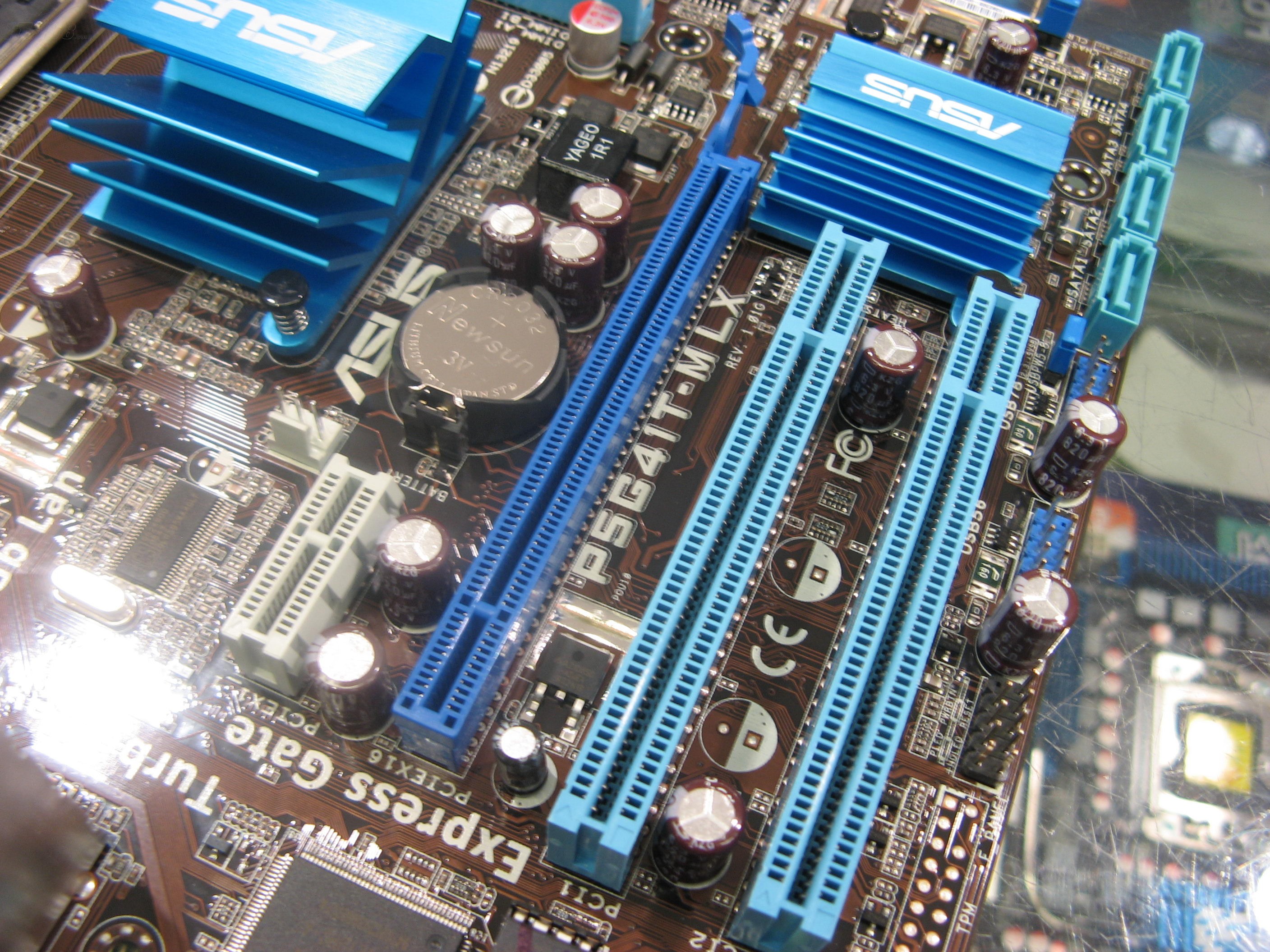 华硕p5g41t-m lx主板产品图片8