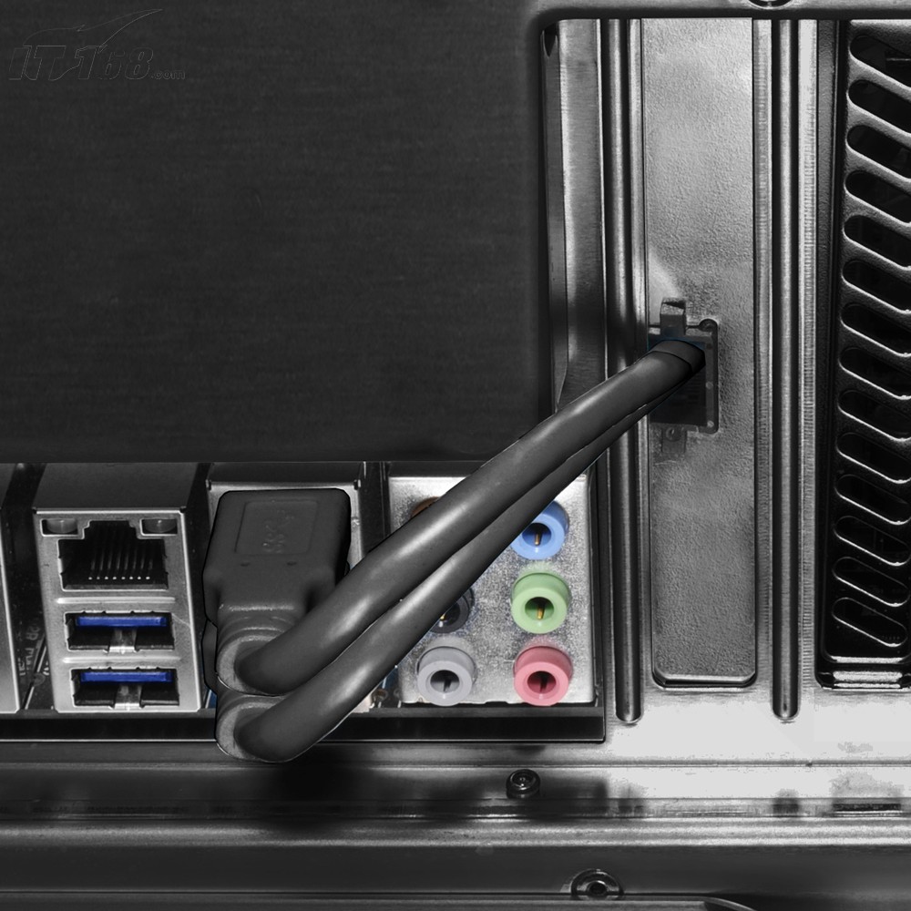 联力pc-v352b(黑)机身带usb3.0机箱产品图片25