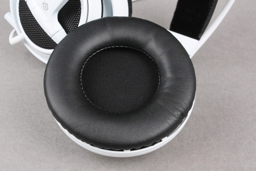 赛睿steelseries 西伯利亚v2 头戴式.